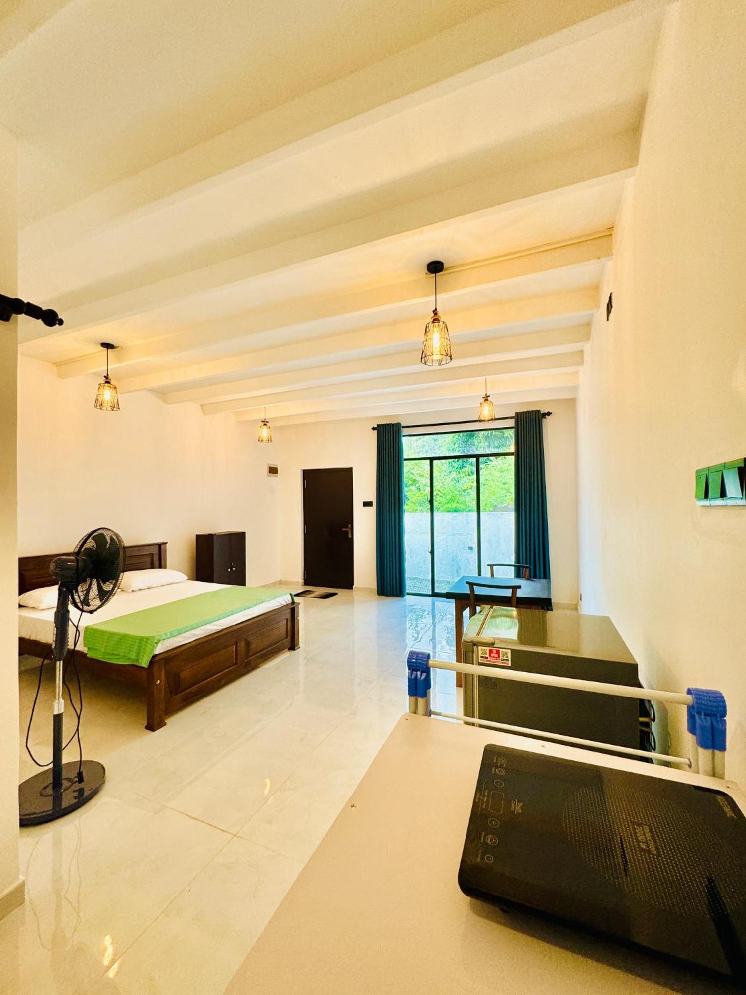 Villa Ru Retreat Weligama Esterno foto