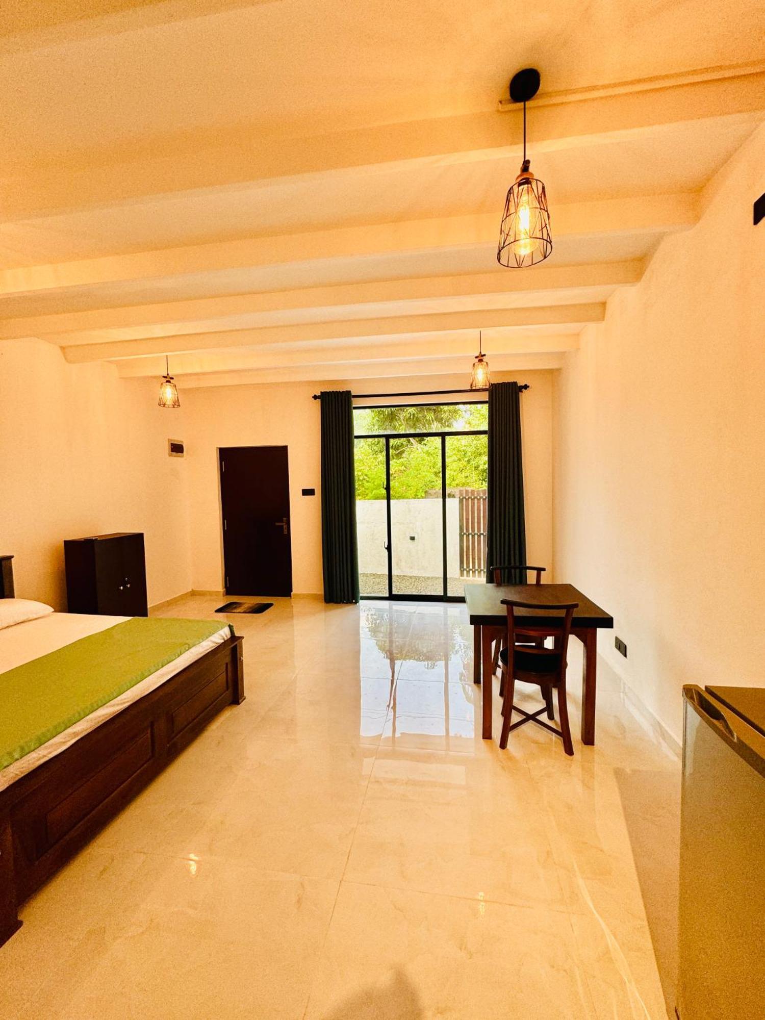 Villa Ru Retreat Weligama Esterno foto